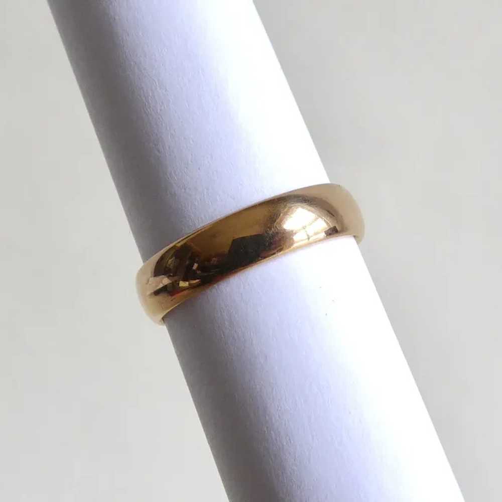 18k Classic Yellow Gold Band Ring - image 11