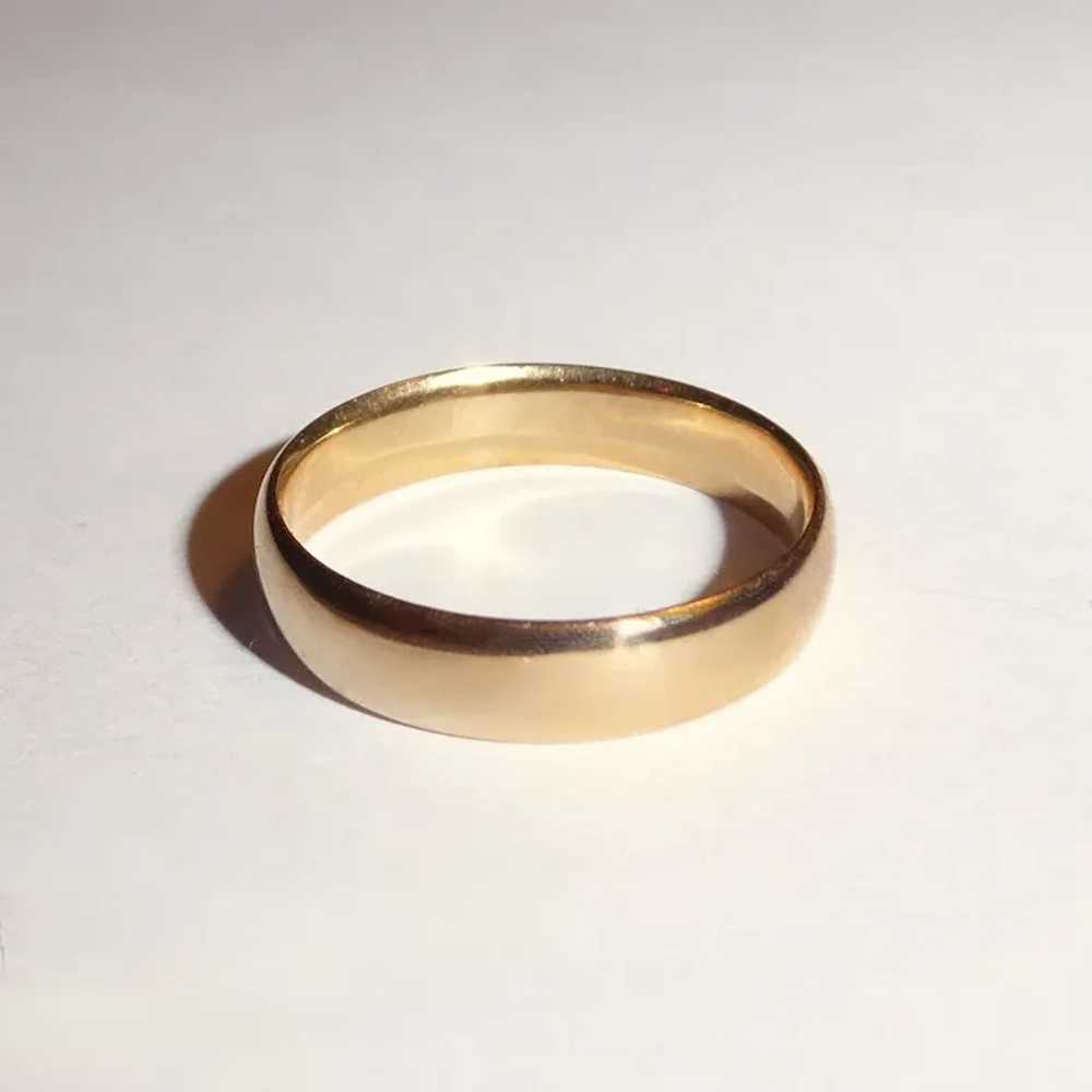 18k Classic Yellow Gold Band Ring - image 2