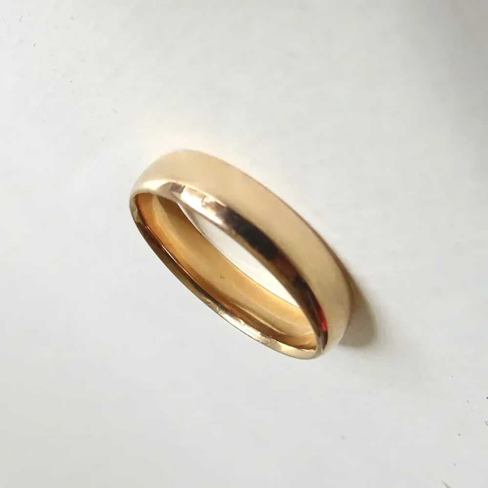 18k Classic Yellow Gold Band Ring - image 9