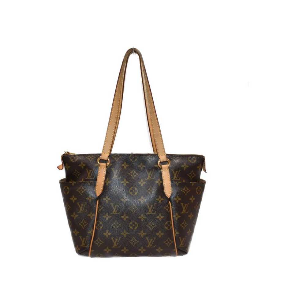 Louis Vuitton Totally leather handbag - image 2