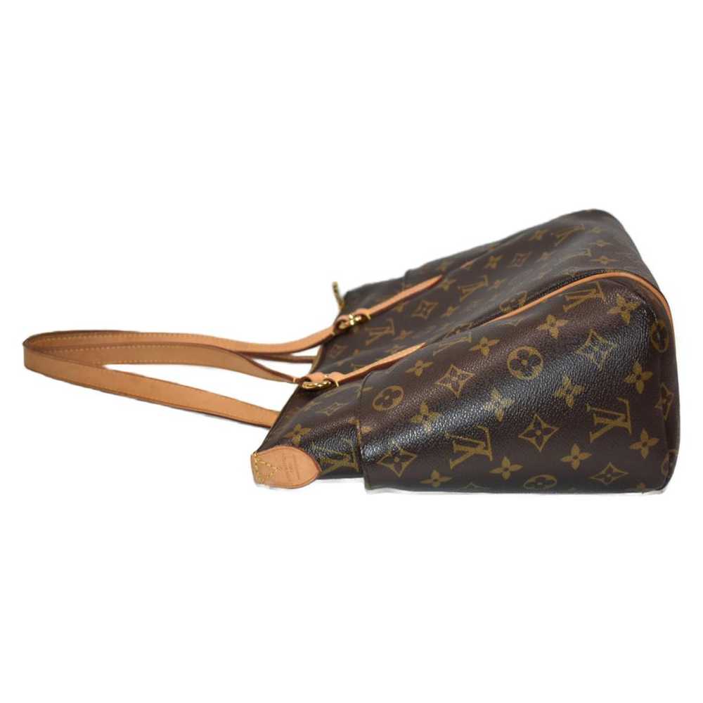 Louis Vuitton Totally leather handbag - image 3