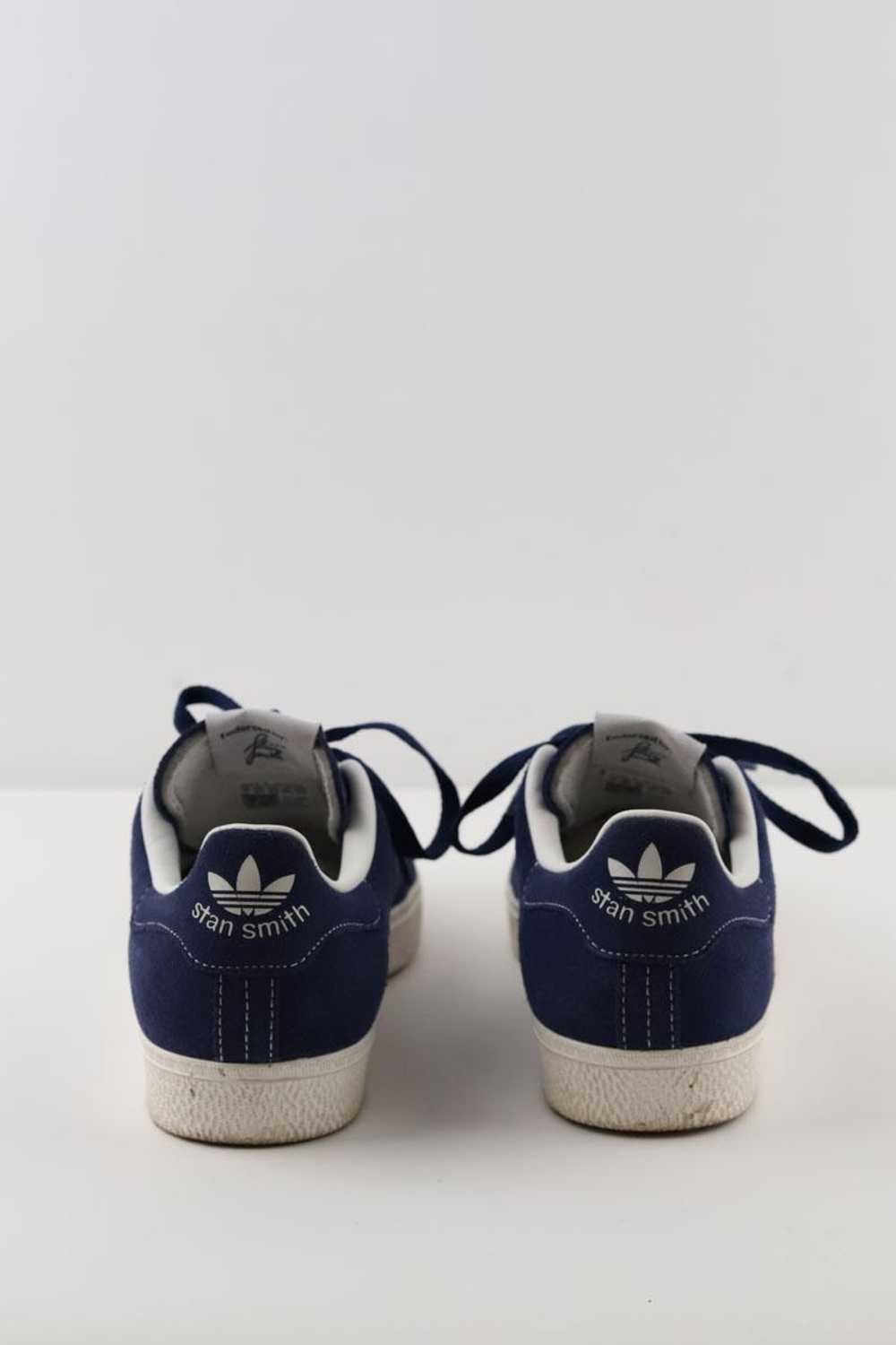 Circular Clothing Baskets en cuir Adidas bleu. Ma… - image 2