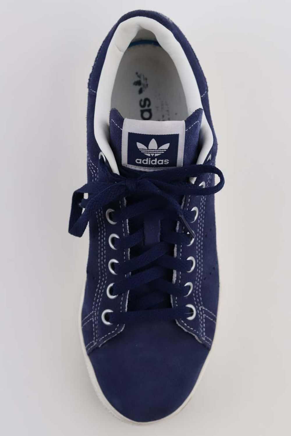 Circular Clothing Baskets en cuir Adidas bleu. Ma… - image 5