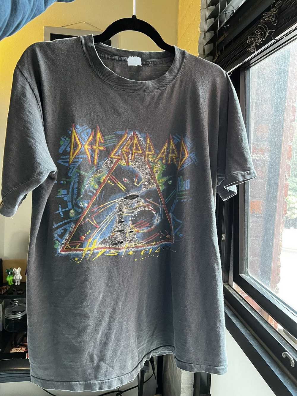 Band Tees × Streetwear × Vintage 1987 Def Leppard… - image 6