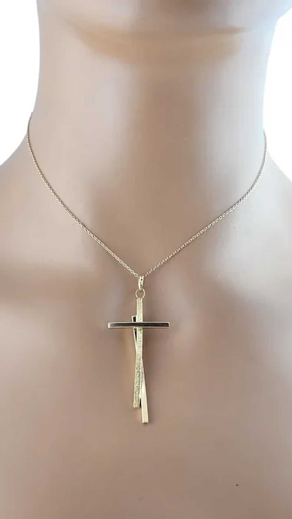 18K Yellow Gold Modern Textured Cross Pendant #18… - image 7