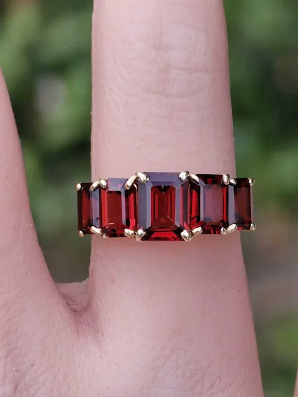 Attractive 5 Carat Emerald Cut Garnet Graduated 1… - image 5