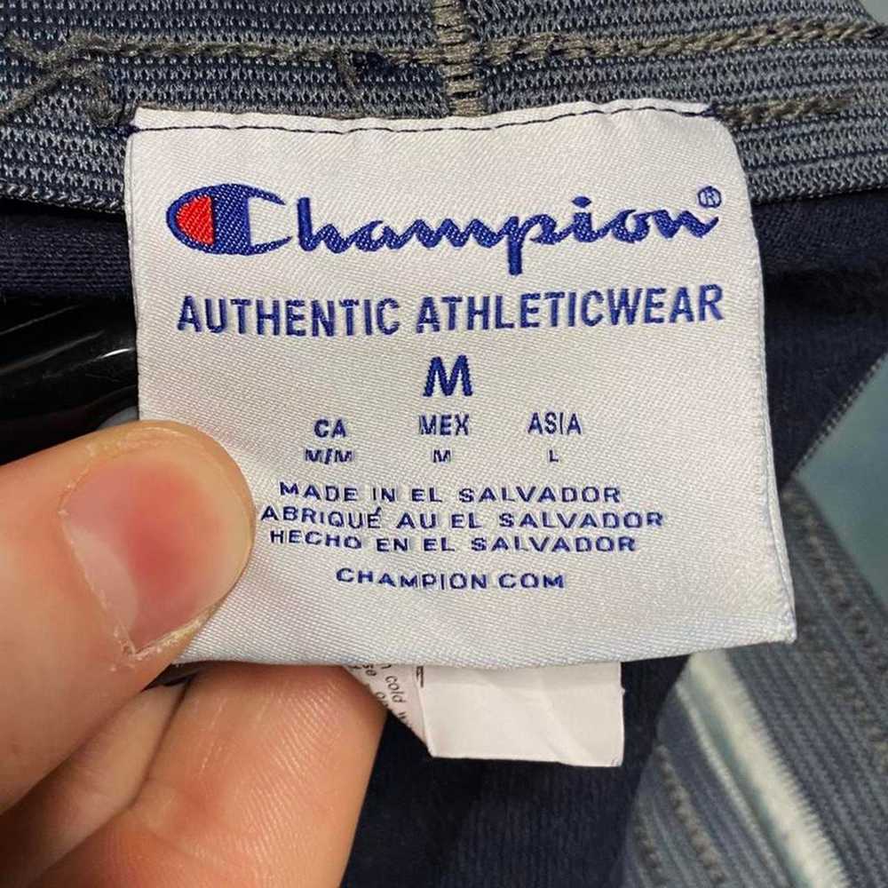 Champion × Streetwear × Vintage Navy Blue Champio… - image 4