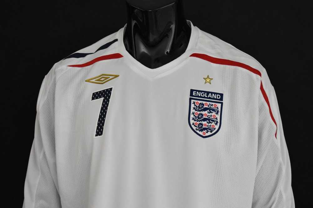 Umbro 2007-09 UMBRO England Home Shirt BECKHAM 7 … - image 3