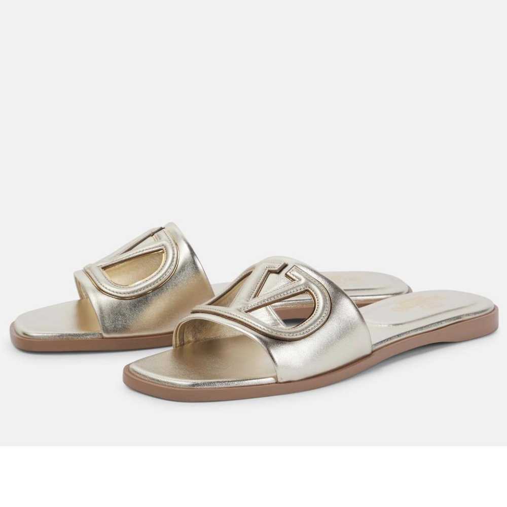 Valentino Garavani Leather sandal - image 3