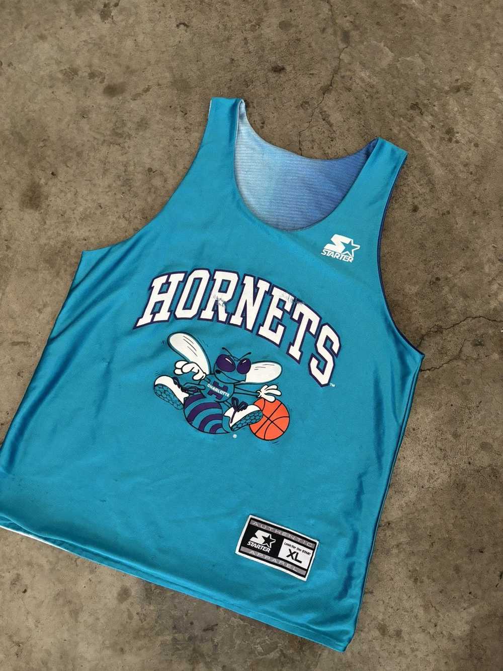 NBA × Streetwear × Vintage vintage hornets revers… - image 3