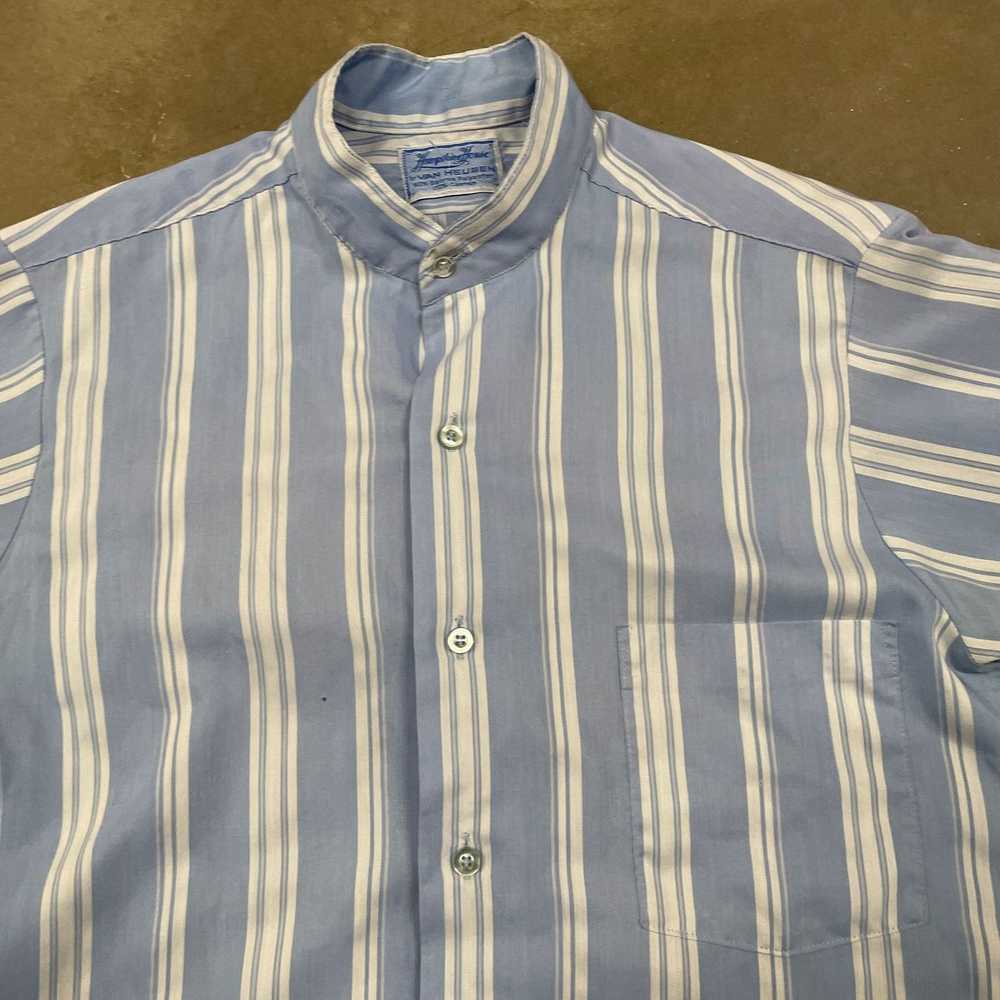 Vintage 70s VAN HEUSEN Hampshire House Blue/White… - image 6