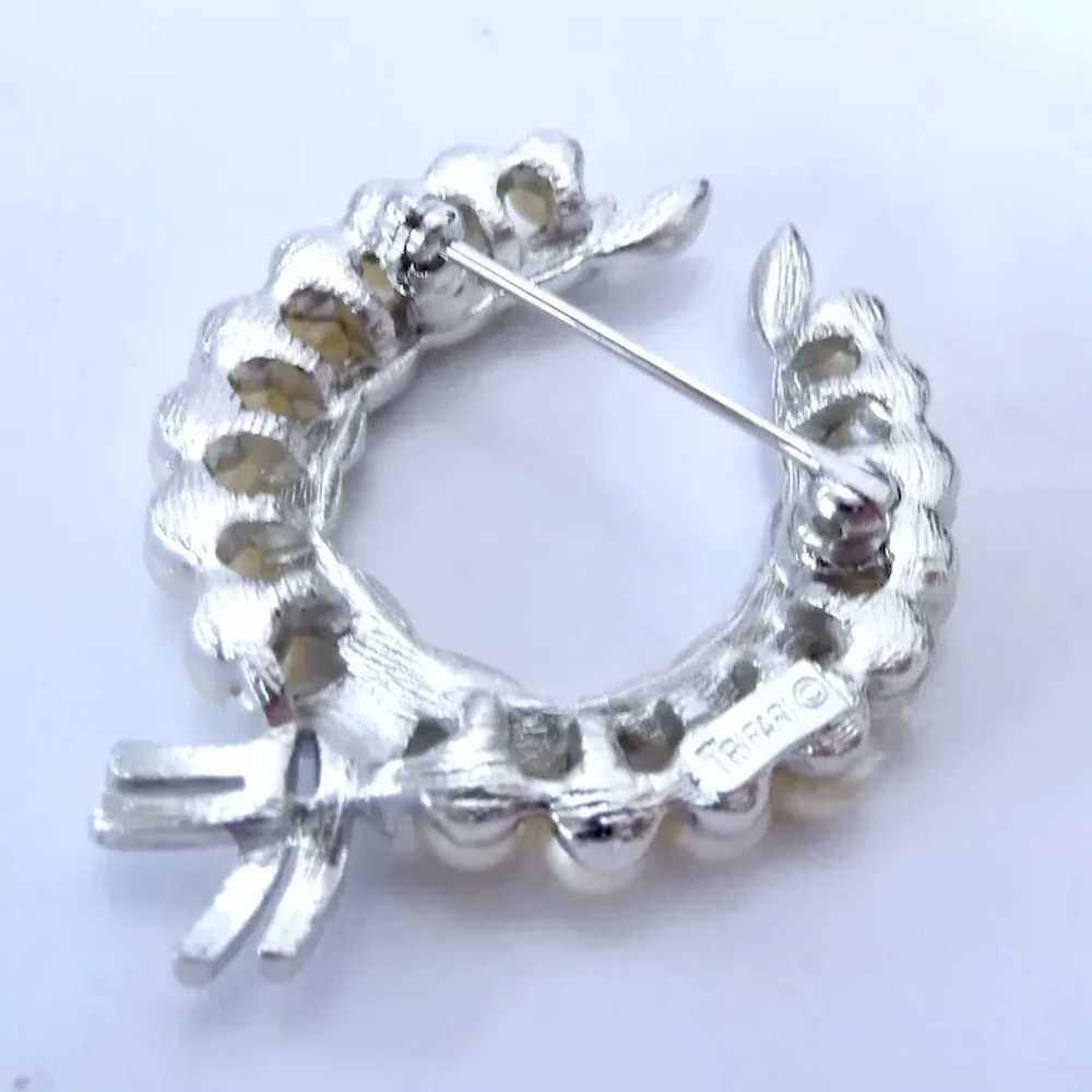 Classic Crown Trifari Laurel Wreath Brooch Silver… - image 8