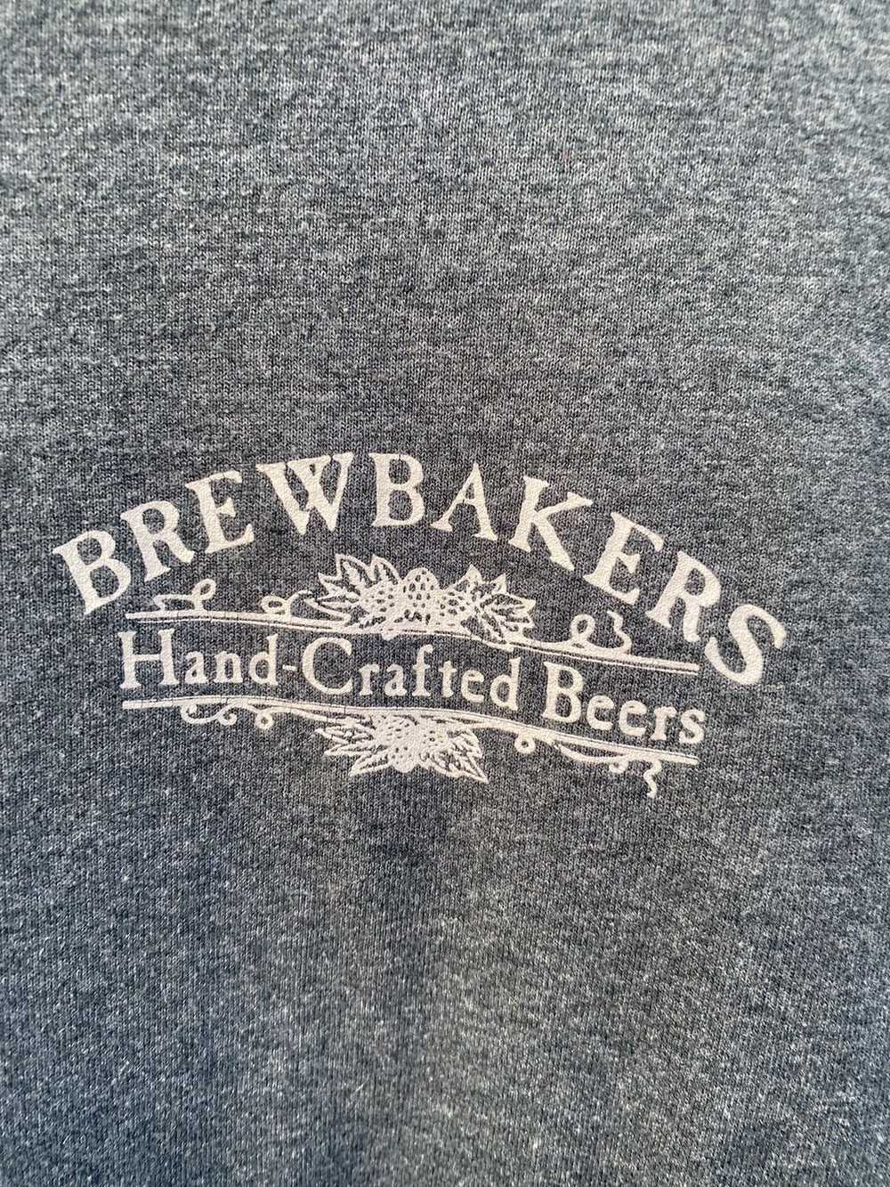 Blank × Gildan × Vintage Vintage Brewbakers beer … - image 4