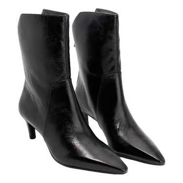 Vince Camuto Patent leather boots