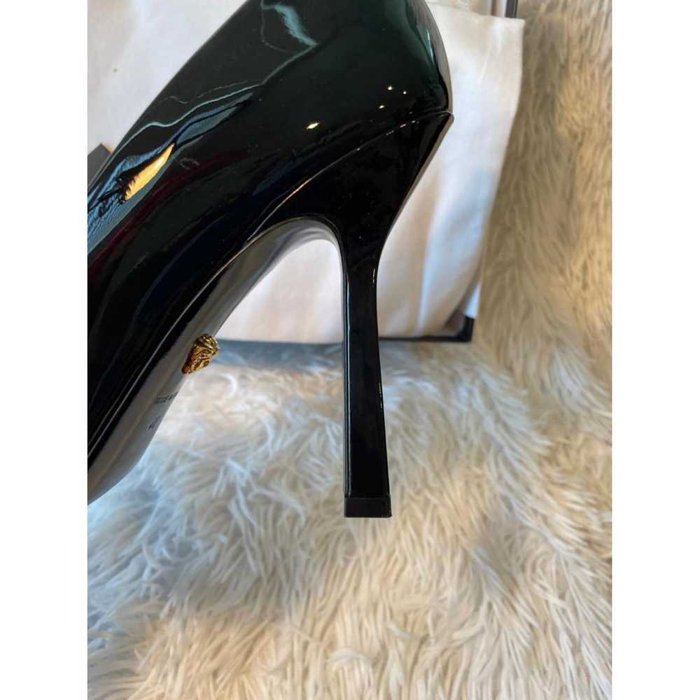 Versace Patent leather heels - image 3