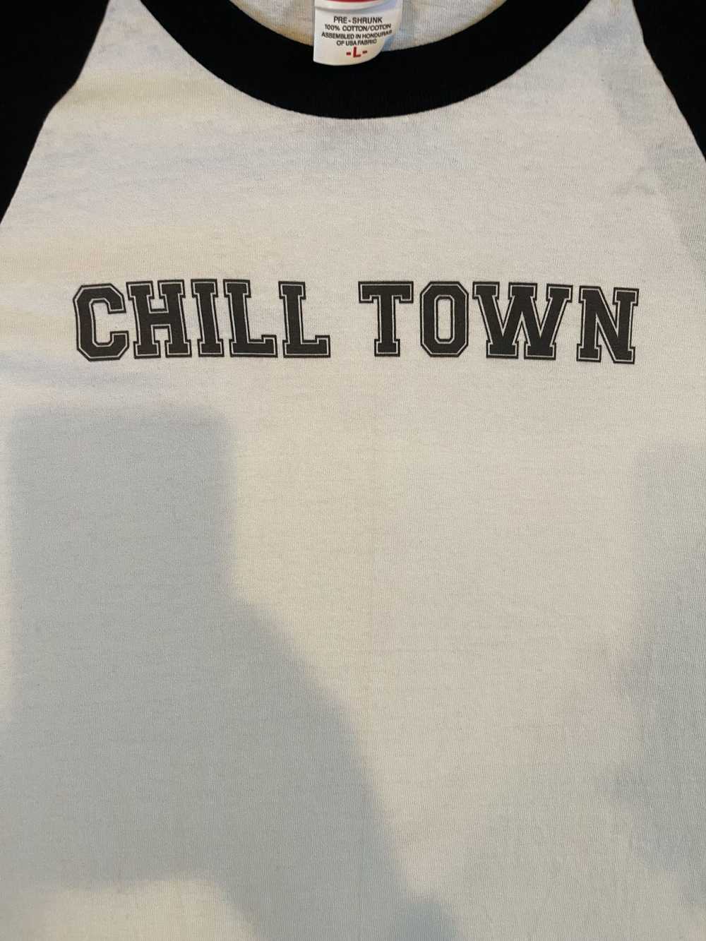 Anvil × Humor × Vintage Vintage Anvil "Chill Town… - image 3