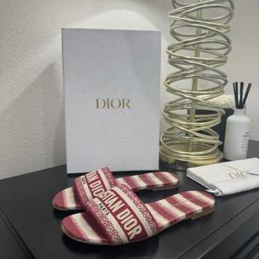 DIOR Dway スライドサンダル Christian Dior Paris刺繍 Christian Dior ディオール スライドサンダル Dway スライド