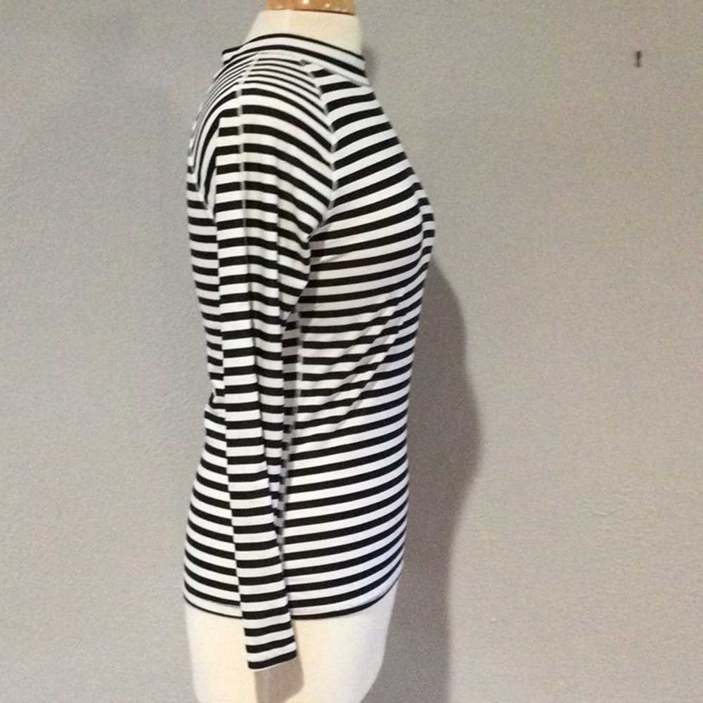 Old Navy Old Navy Black & White Stripe Bodycon Pu… - image 4