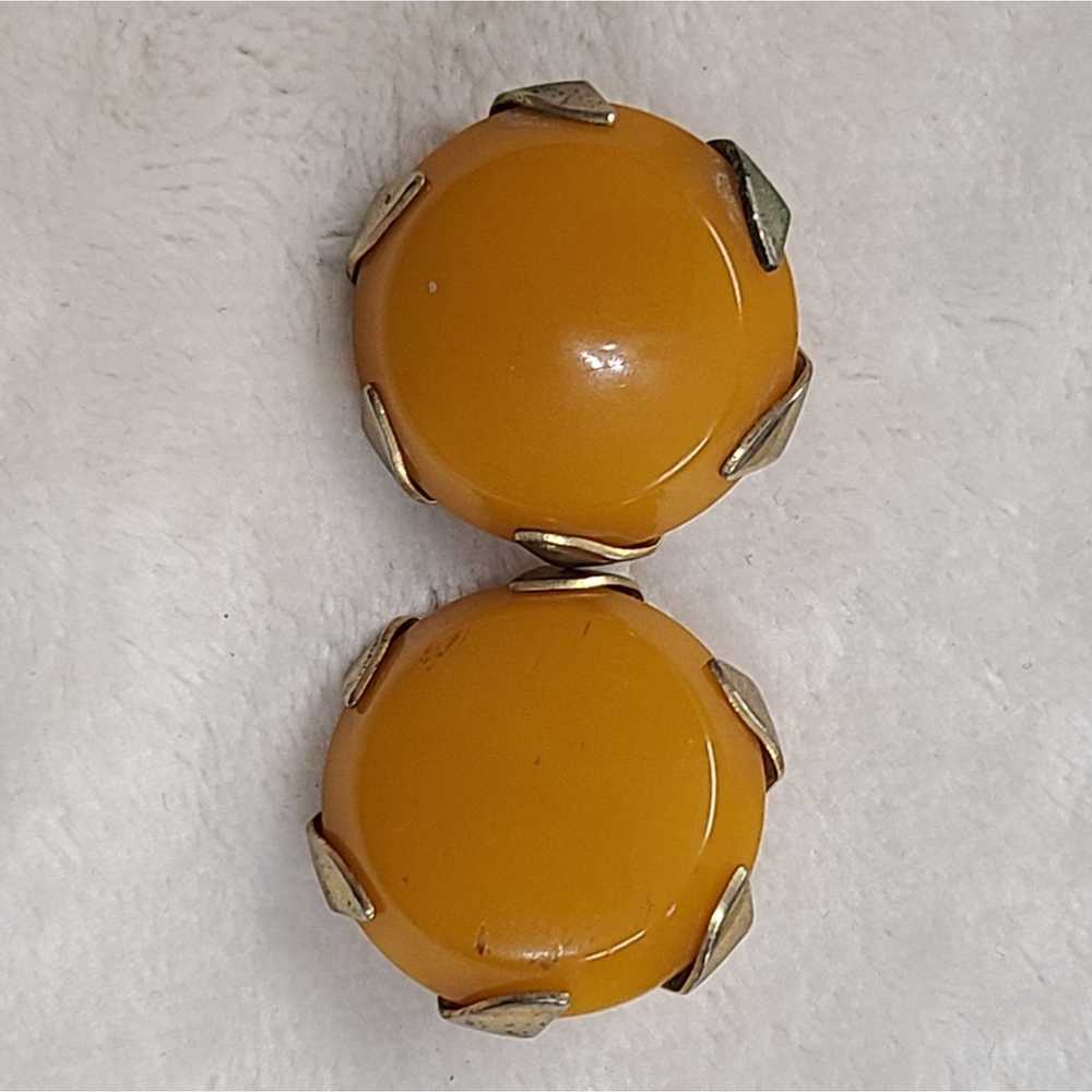 Vintage Vintage Butterscotch Bakelite Button Earr… - image 1