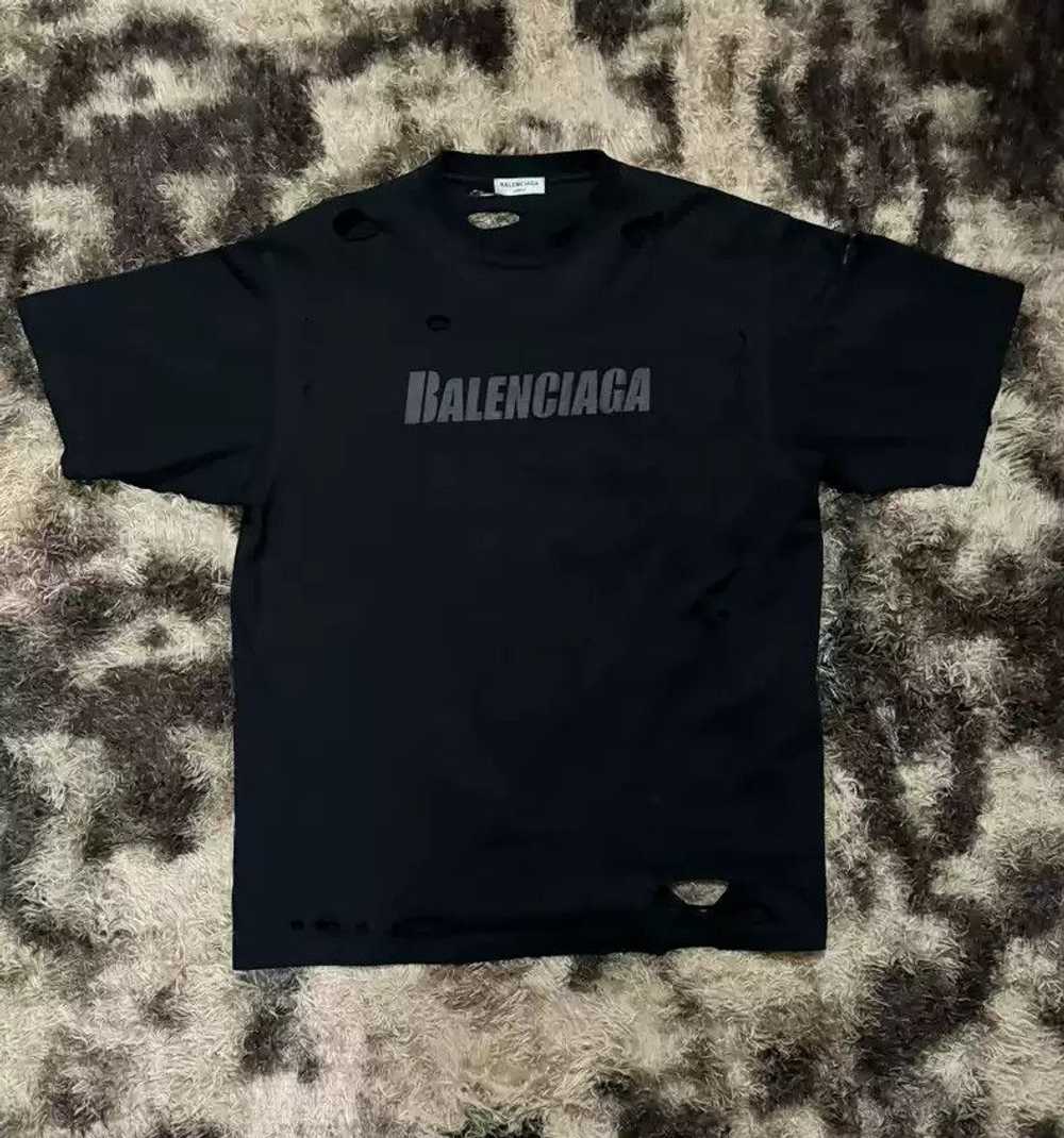 Balenciaga Balenciaga SS22 destroys short sleeves - image 1