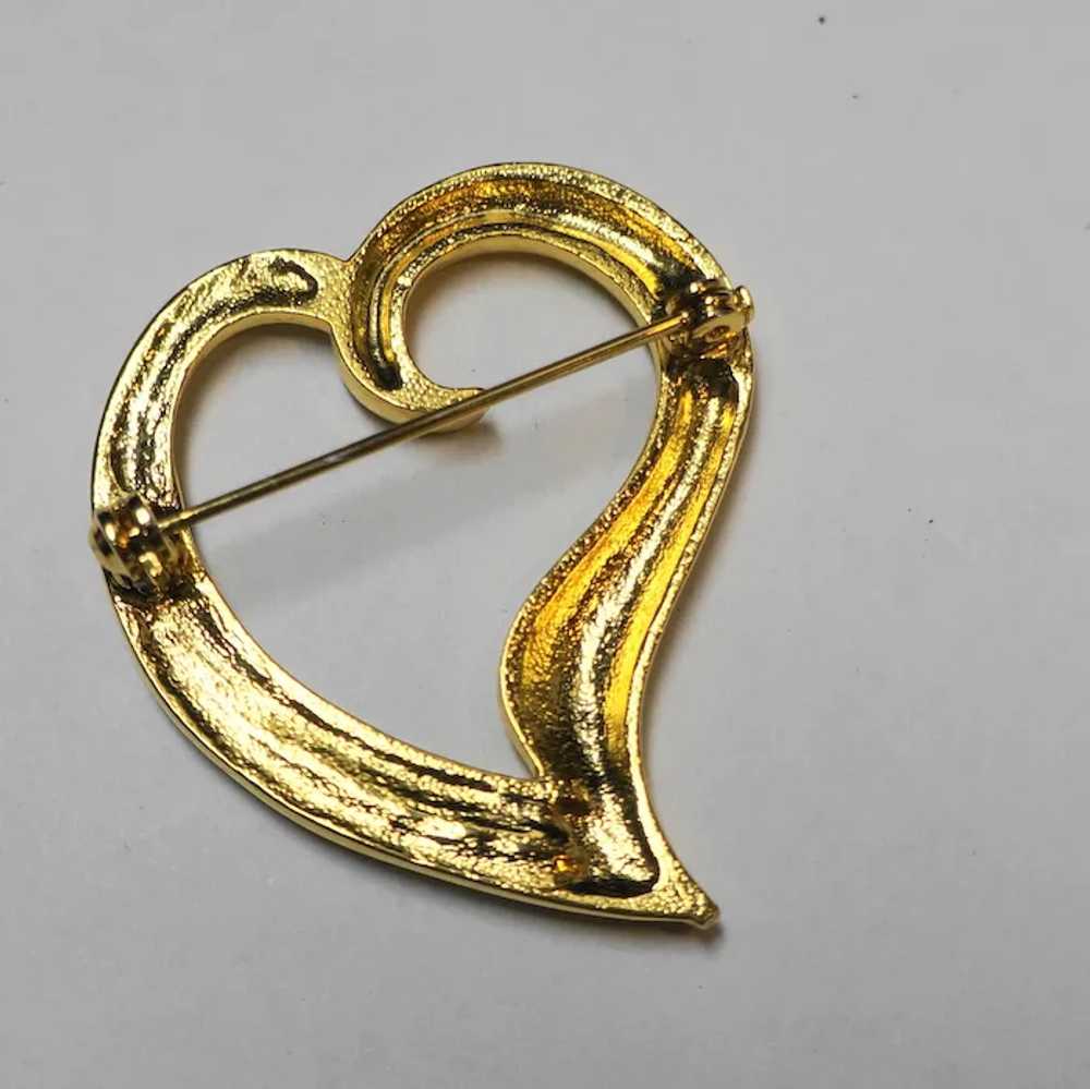 Gold Tone Clear Rhinestones Heart Pin Curvy - image 3