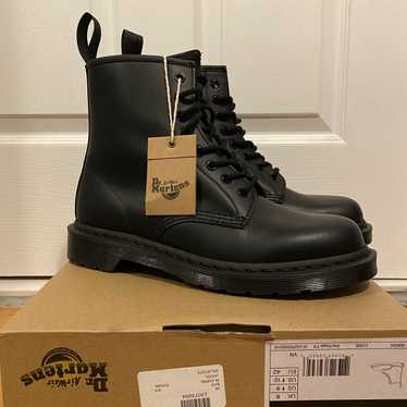 Dr. Martens NEW 1460 Mono