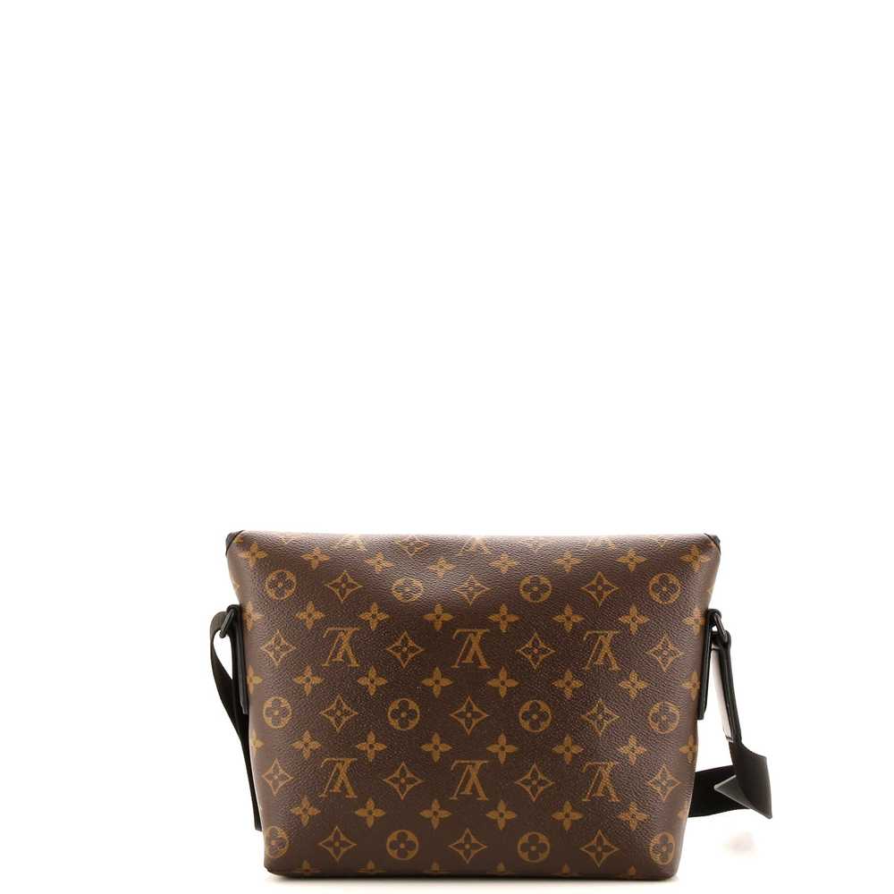 Louis Vuitton Magnetic Messenger Bag Macassar Mon… - image 3