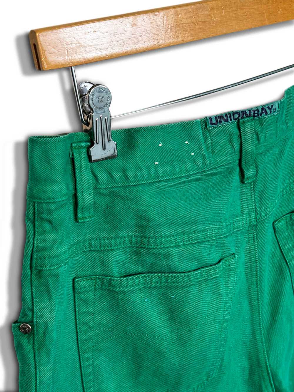 UNIONBAY Green Y2K Long Skater Denim Short - 32" … - image 4