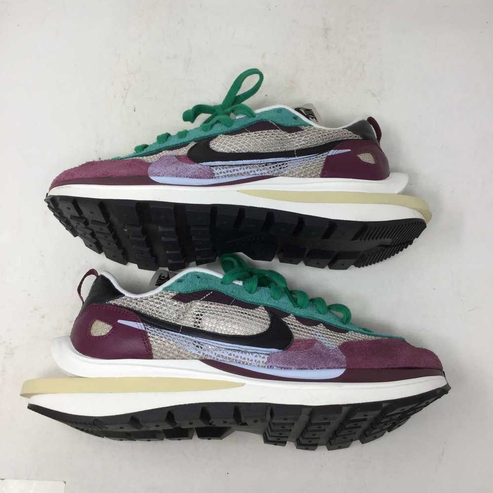 Nike sacai x VaporWaffle SP Villain Red - image 2