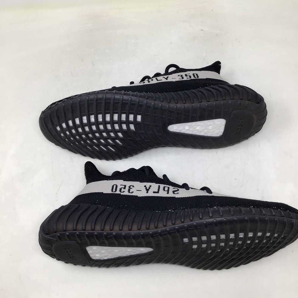 Adidas Yeezy Boost 350 V2 Oreo - image 2