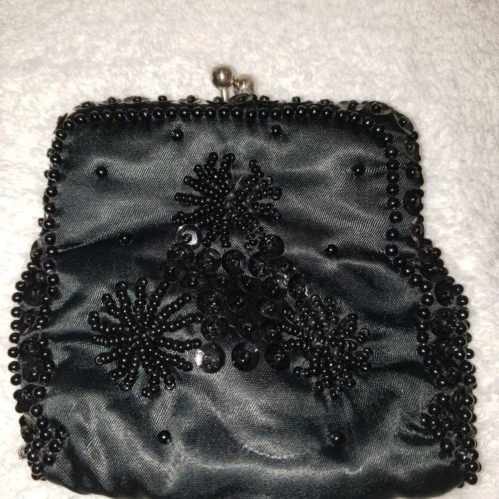 VINTAGE CAROUSEL BLACK SATIN BEADED CHANGE PURSE,… - image 3