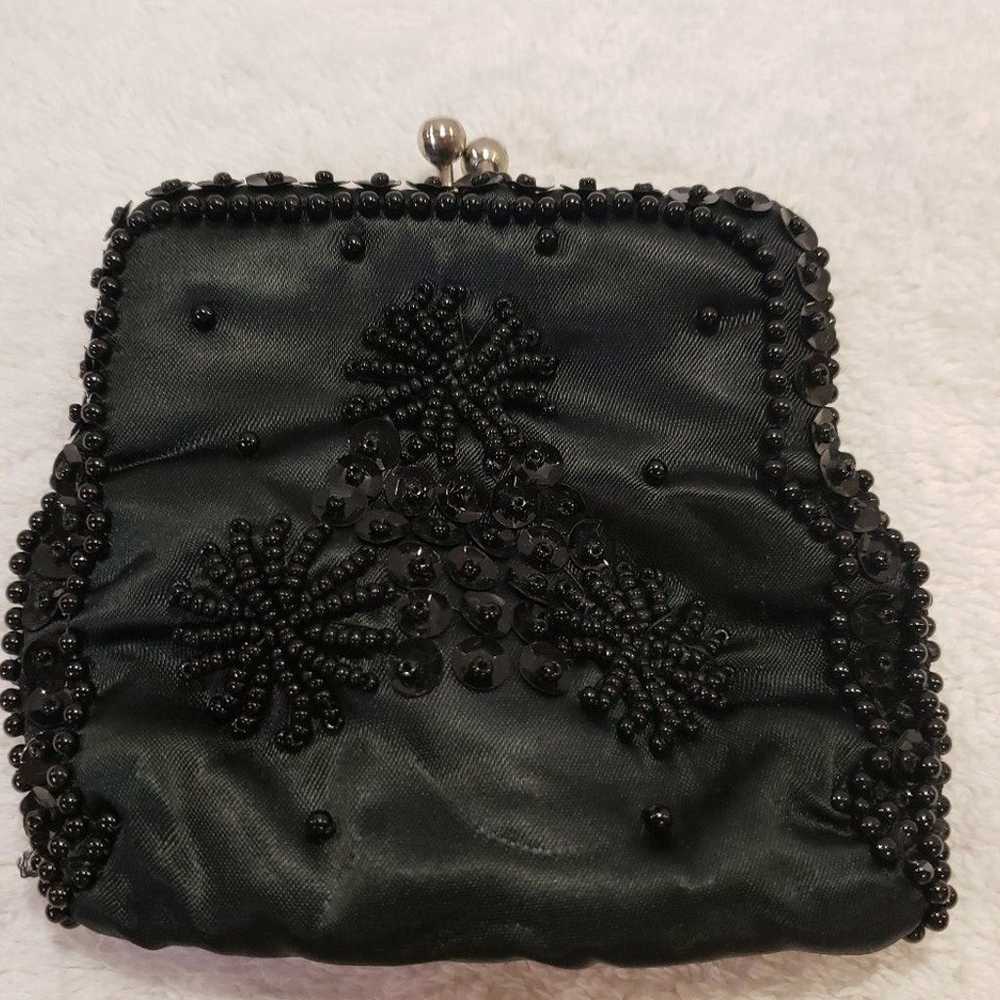 VINTAGE CAROUSEL BLACK SATIN BEADED CHANGE PURSE,… - image 8