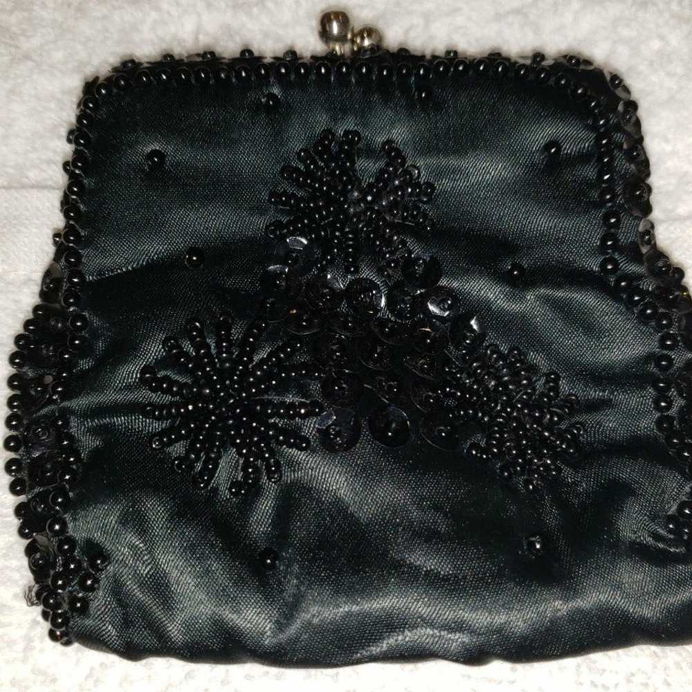 VINTAGE CAROUSEL BLACK SATIN BEADED CHANGE PURSE,… - image 9