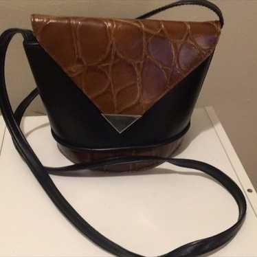 Vintage Triangle Crossbody - image 1