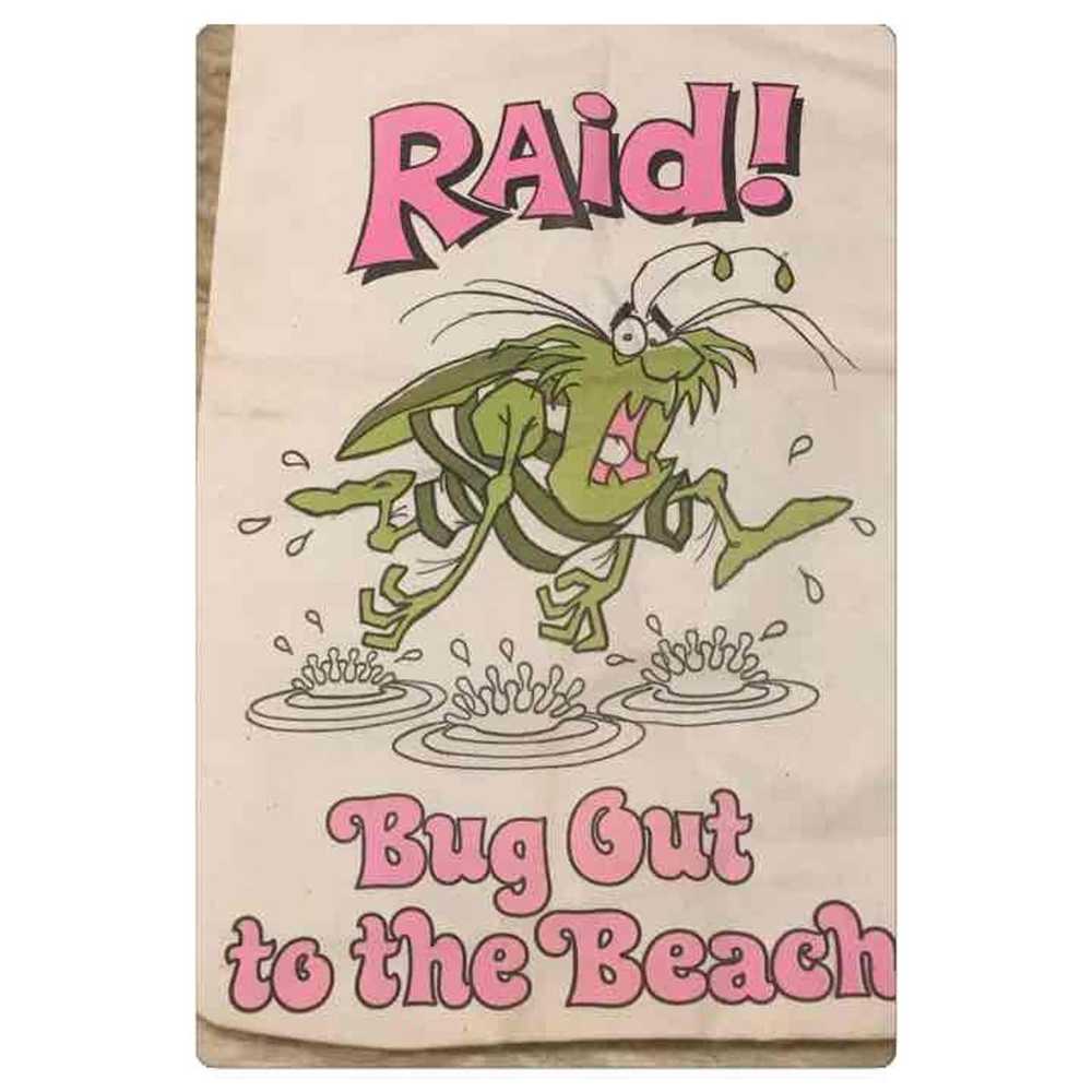 Vtg 1979 RAID Bug Out to the Beach - image 2