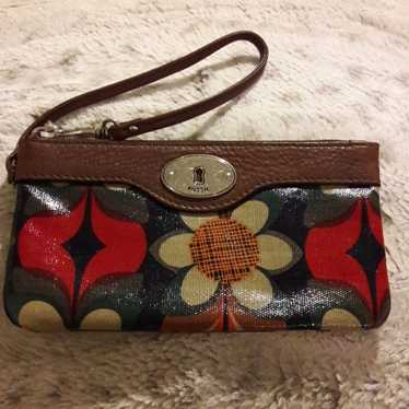 FOSSIL Vintage Style Floral Wristlet