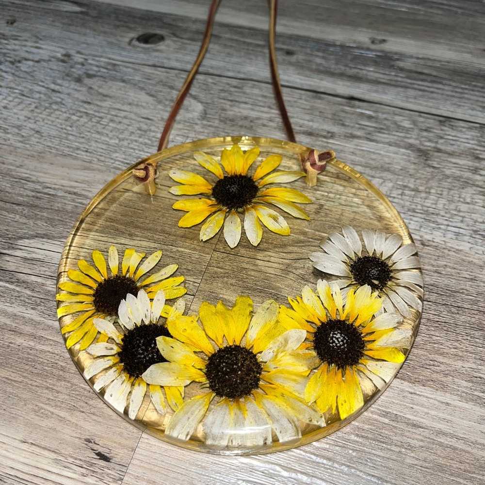 Vintage Lucite Trivet Dried Flowers - image 1