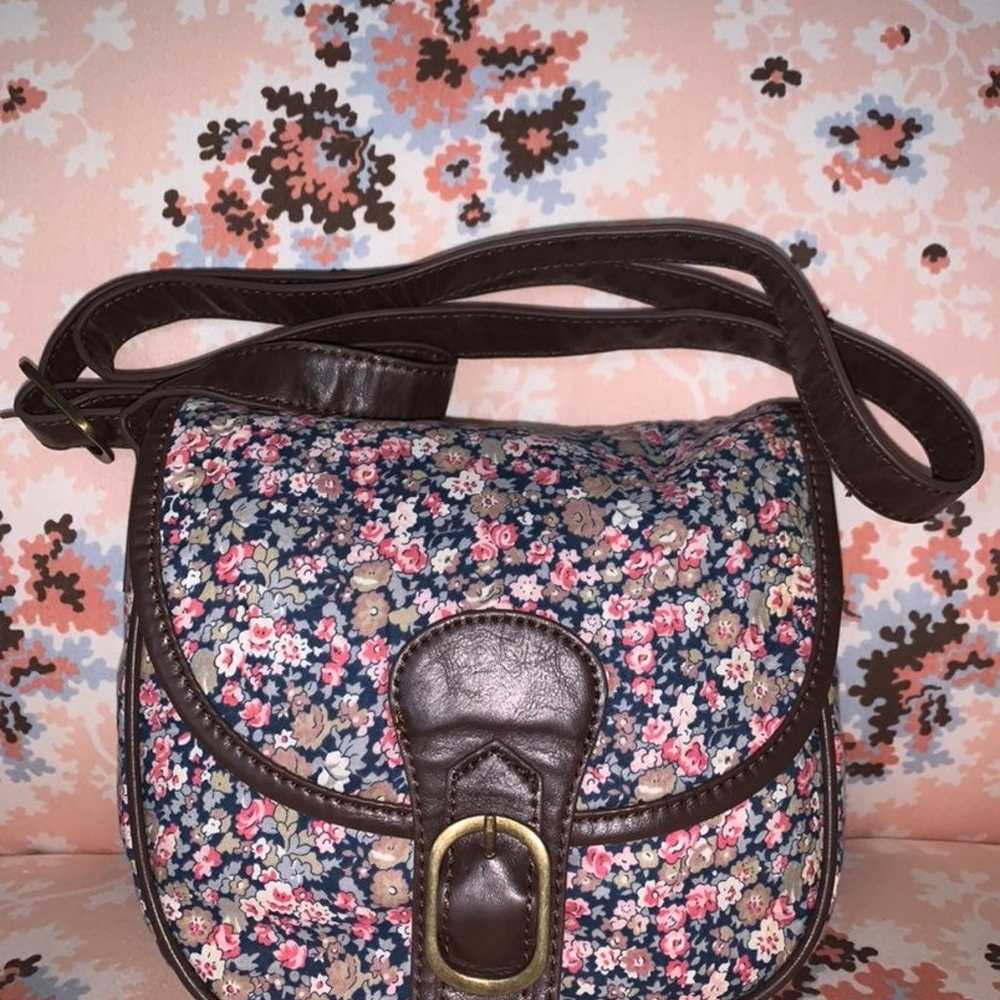 Pretty pink spring floral bag - image 1