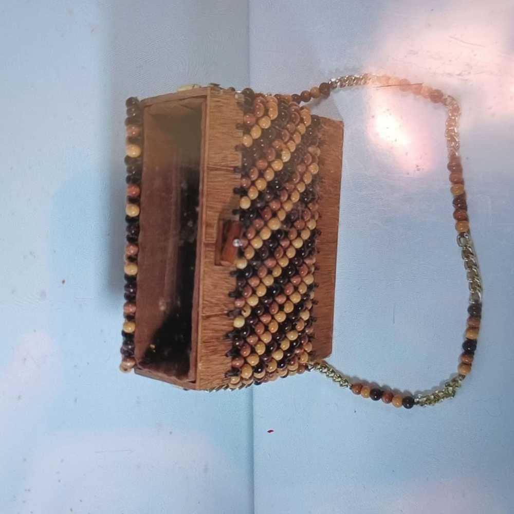 Vintage 1940s Gaymode bead and wood purse - image 3