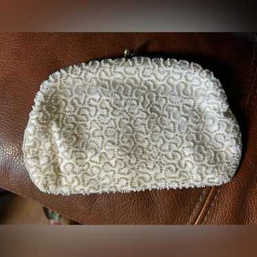 1940s White Beaded Purse Vintage Clutch - image 1