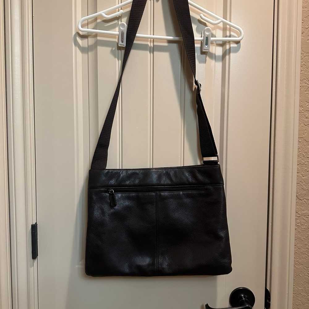 Vintage Guess Leather Envelope Crossbody - image 3