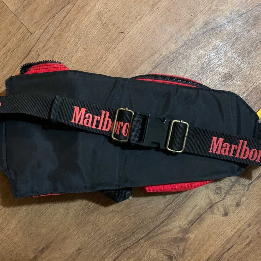 Marlboro 1990’s Vintage Fanny Pack - image 2