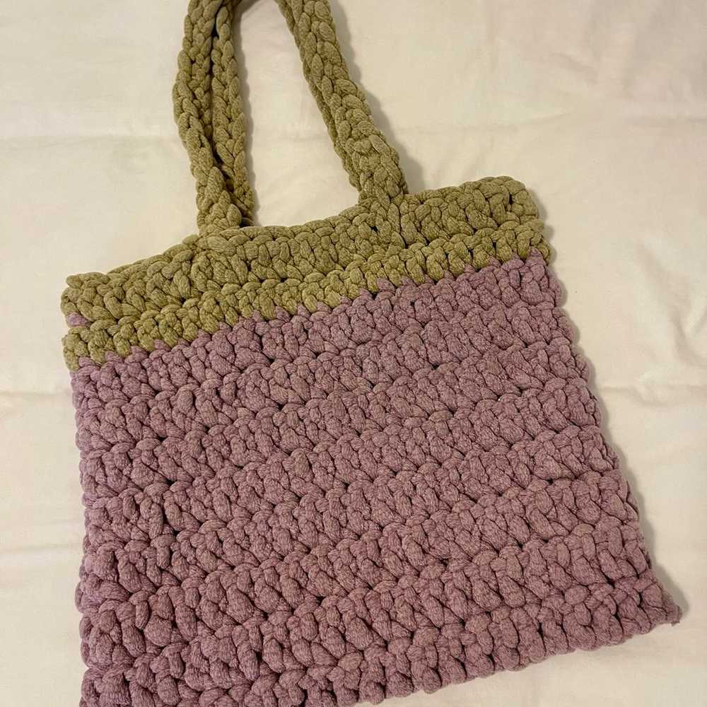 Large Vintage Two Tone Handmade Crochet Handbag 1… - image 1