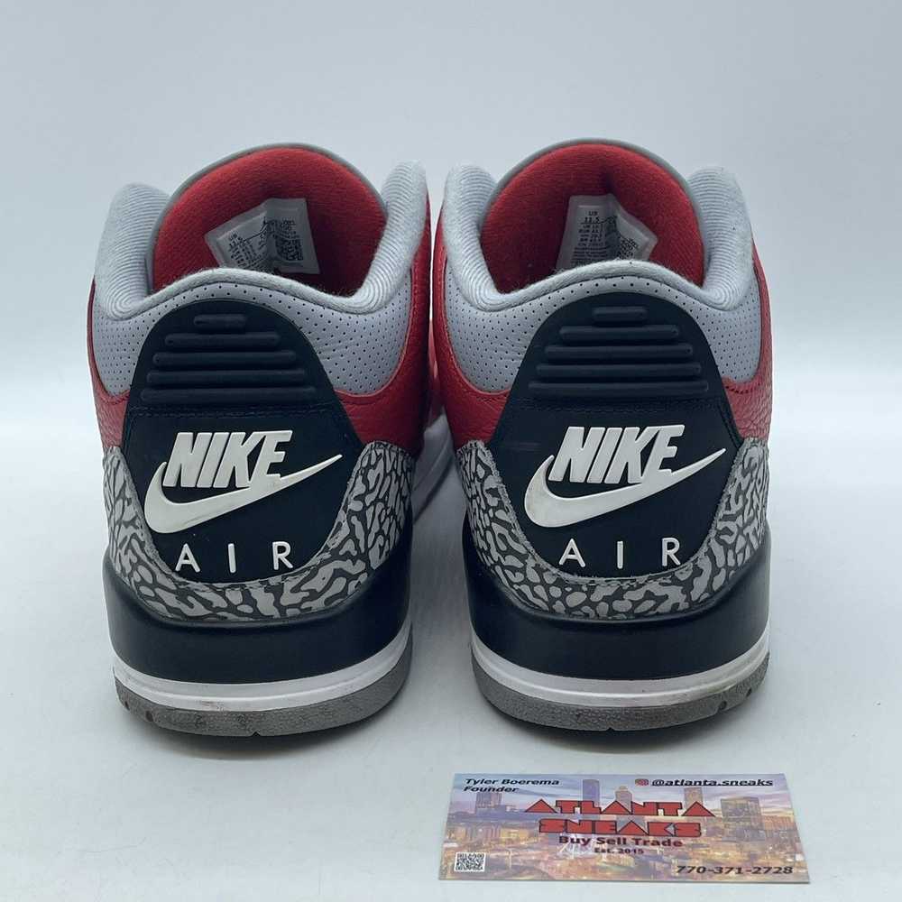 Nike Air Jordan 3 SE unite - image 3