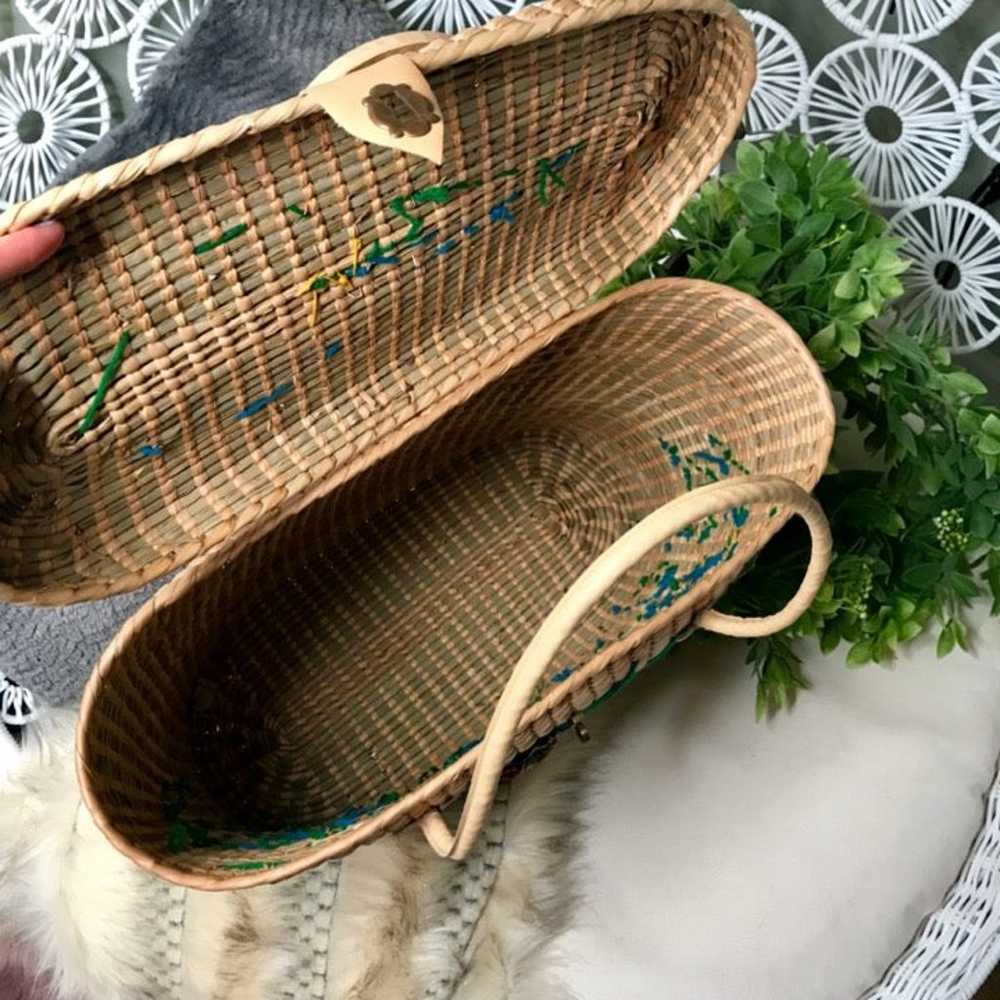 Vintage wicker/rattan embroidered tote - image 8