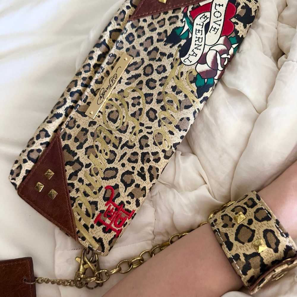 Vintage Ed Hardy cheetah clutch purse w cuff brac… - image 2