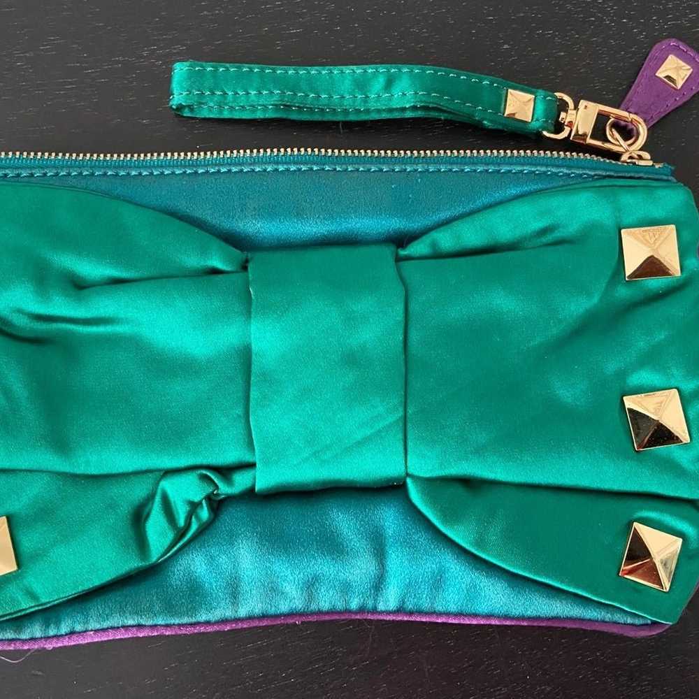 Vintage Felix rey Green Satin Gold Studded Bow Cl… - image 1