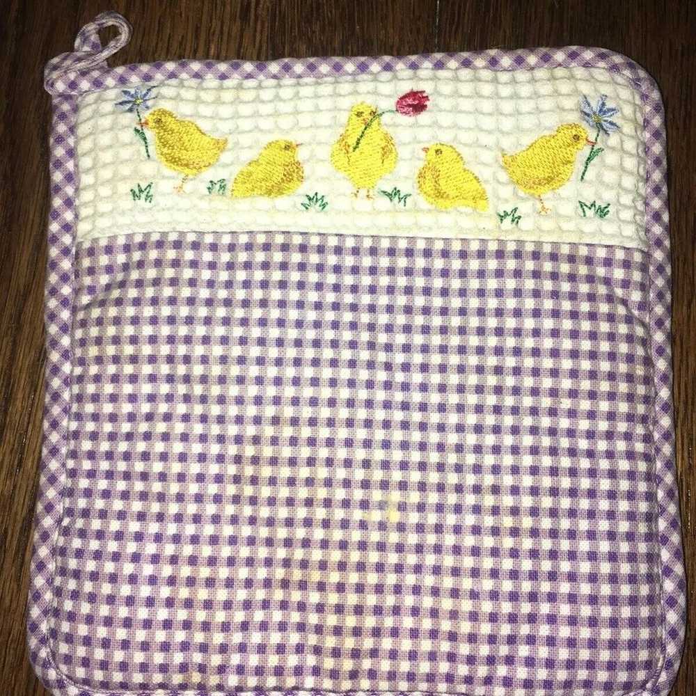 Vintage purple checkered design w/ yellow chicks … - image 1