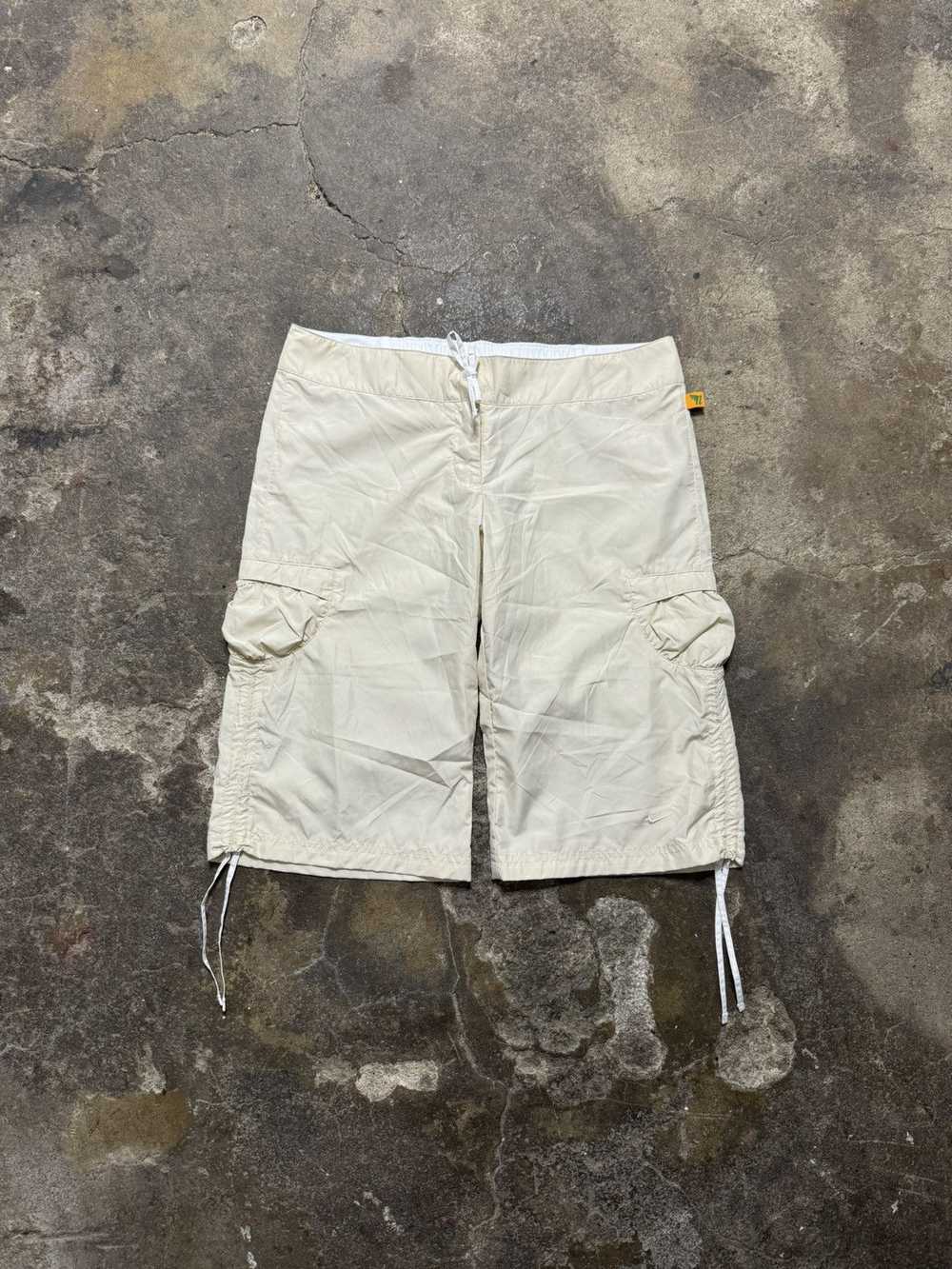 Nike × Vintage Vintage Nike Cream Cargo Shorts - image 1