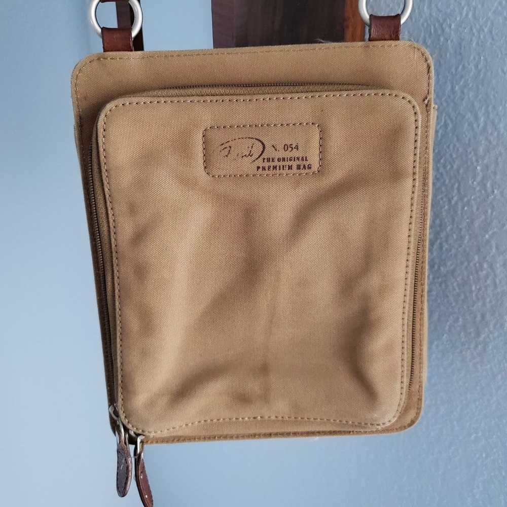 Vintage Fossil Organizer Crossbody - image 2